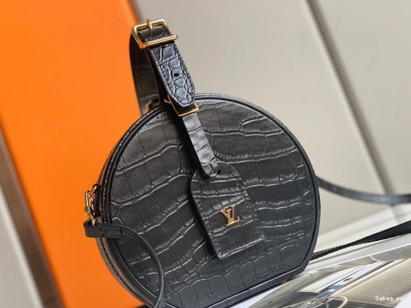CHAPEAU PETITE VUITTON BOITE LOUIS 0727